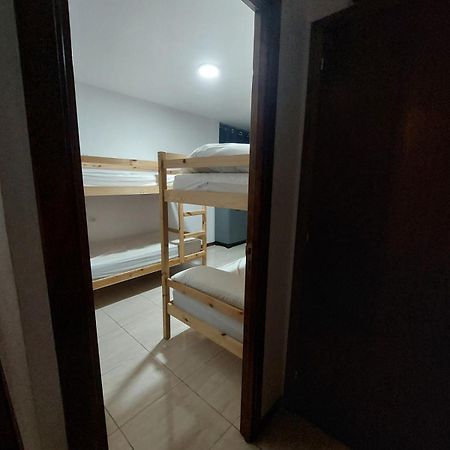 Albergue La Costana 奥维耶多 外观 照片