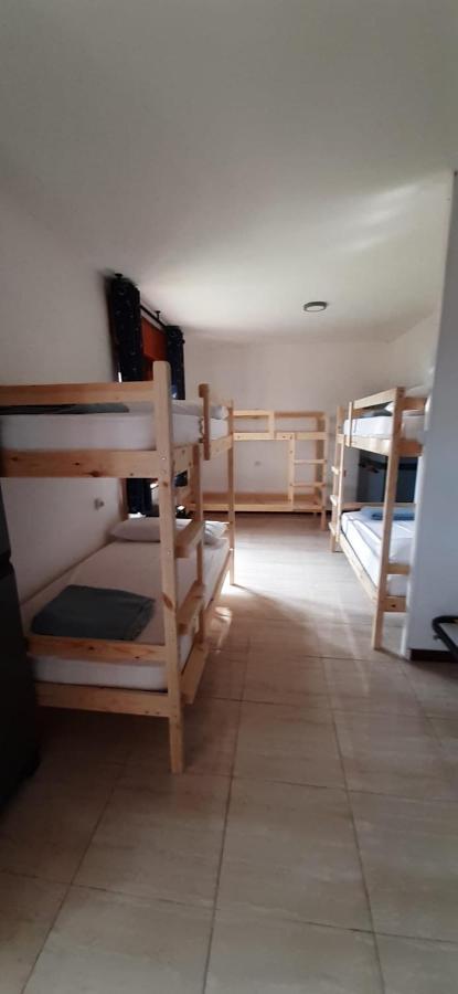 Albergue La Costana 奥维耶多 外观 照片