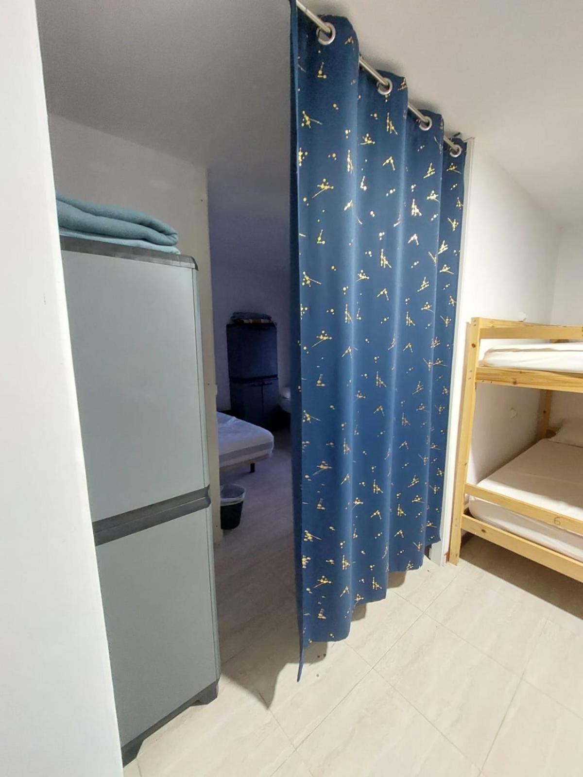 Albergue La Costana 奥维耶多 外观 照片