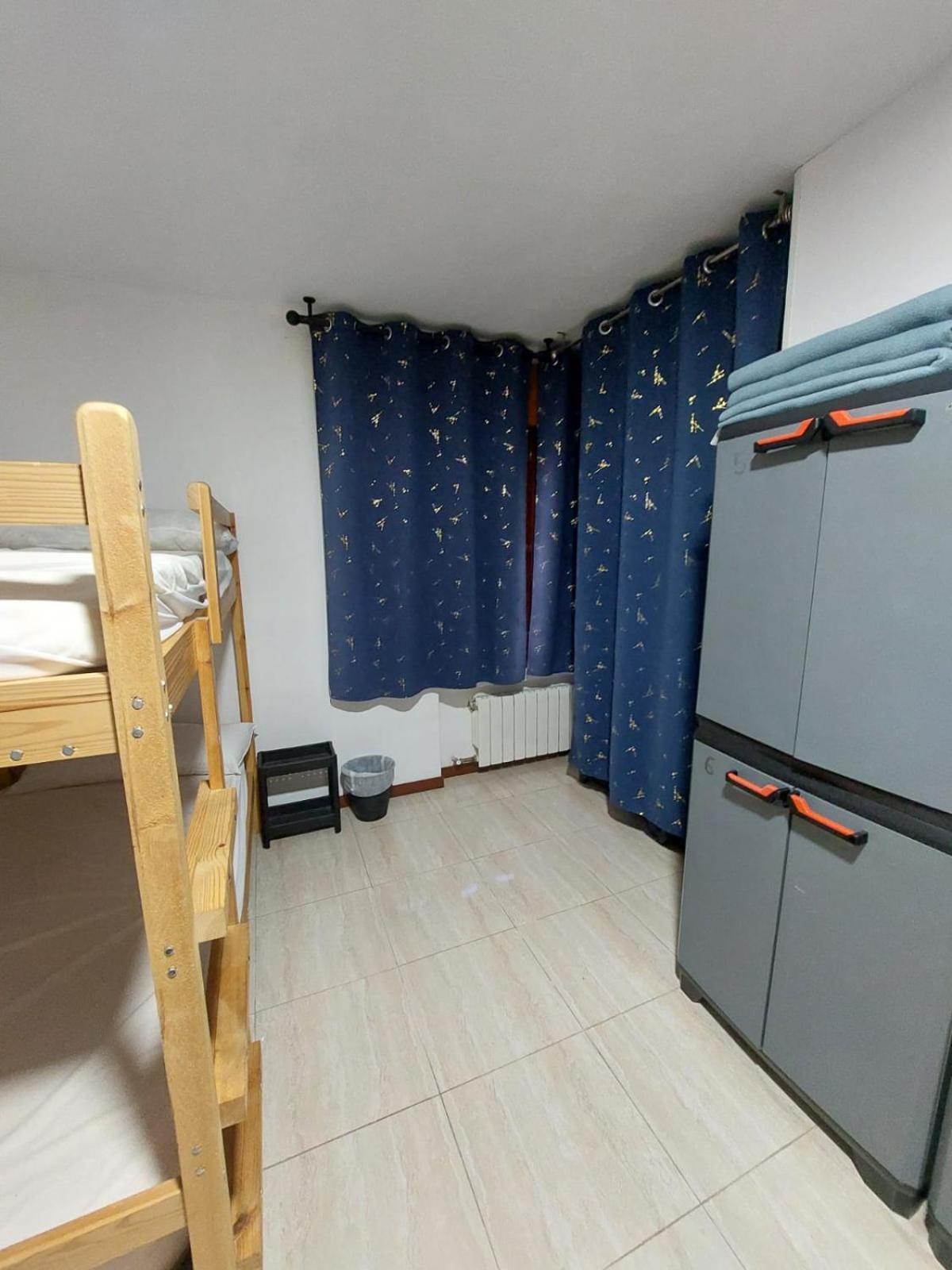 Albergue La Costana 奥维耶多 外观 照片